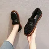 Sapatos casuais estilo luxuoso para o desgaste externo feminino de algodão de sola grossa, além de ervilhas fofas e mocassins para manter o aquecimento