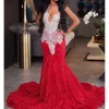 Sequin Mermaid Red Prom Sparkly Dresses 2024 Sier Crystal Beaded Sheer Neck Long Formal Party Evening Gowns For Black Girls 0304
