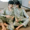 Pyjamas de couple de haute qualité Suit femme printemps automne glacière Summer Luxury Simple Design Sleepwear Men Loungewear Set Male 240410