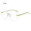 Lunettes de soleil 2024 Lunes légères anti-bleu Round Femmes Men Hommes Classic Square Eyeglass Frames Transparent Computer Oculos Feminino