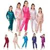 Partihandel Pyjamas Little Kids Girls Boys Satin Långärmning Knapp Pajamas Set Sleepwear Loungewear L313 240410