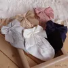 Chaussettes pour enfants 0 à 5 ans chaussettes pour bébé d'été avec de gros arcs hremptants pour enfants courtes chaussettes creux en tout-petits coton princesse mignonne chaussettes