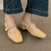 Casual Shoes for Women 2024 Högkvalitativa mulor Kvinnors tofflor Koncise Wild Solid Closed Toe Flat Kvinna