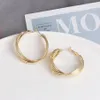 Hoop Huggie Golden Big Round Ohrringe für Frauen klassische Ohrringe Muster Muster Hoops Damen Geschenk fein Schmuck Ganz 20212368