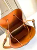 Skórzana skórzana torba na kubełko dla krowicy Designer Bag worksurys torebka męska nawet worki na sprzęgło Crossbody Torby na ramię 2 rozmiary z paskiem torebka dhgate paska do paska