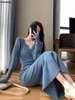 Casual Dresses France Elegant Blue Knitted Mermaid Women Vintage V-neck Warm Bodycon Evening Robe Korean Winter Chic Jumper