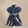 Mädchenkleid Fashion Plaid Shirt Kleid für Mädchen Single-Breast-Kinder-Partykleid mit Schärptern Herbst England Kleidung für Mädchen 240511