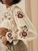 Blouses pour femmes dames Floral Broidered Stand Collar Shirt 2024 Printemps Femme Ruffle Lantern Sleeve Retro Retro Loose Pullover Blouse Tops