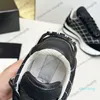 Womens Designer Sneakers Heels Leisure Shoe Ladies Rubber Sole Classic Denim Black Sports Shoe