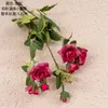 Dekorative Blumen Rosen Künstlicher Zweig rote Rose Realistische Fälschung für Hochzeit Home Dekoration Weihnachtsdekoration
