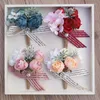 Dekorativa blommor konstgjorda siden rose blommor brudgummen boutonniere man knapphål Brudvridning Corsage Hand bröllopsfest dekoration 1 bitar