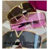 Designer Luxury Metal Mask Sunglasses Fashion Women Party Party Sunglasses Outdoor Beach Mask Sunglasses Metal Frame Designer Femmes Lunettes de soleil VLS-120