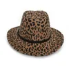 Wide Brim Hats Bucket Hats Fashion Felt chapeau pour les hommes Fashion Fashion Sombrero Leopard Print Hat Sunhat Y240425