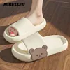 Slippers Boue Bear Femmes Sandales d'été Sandales Cartoon Chaussures Eva Home Slides Softs Soft Soft Souded Non glip Topp