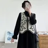 Versons coréens pour femmes Version tricotée Viete Femme Rétro broderie Crochet tricot Pullage épaule supérieure Veste sans manches