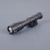 Taktisches Metall SF M600DF Super hell 1400 Lumen Scout -Licht zum Jagd auf Lanterna -Taschenlampe