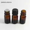 Förvaringsflaskor 5 ml Amber Glass Essential Oil Bottle Droper Plug Black Cap med Eva Sponge Mat skyddad från lätt tätning liten brun