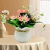 Fleurs décoratives Artificial Potted Flower Wedding Faux Elegant Plantes For Home Office Decor 5 Head Intérieur