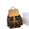 2024 حقيبة ظهر جديدة حقيبة الكتف الحقيبة الأصلية المصممين الفاخرة الأصليين أكياس يدوية الأزياء البخارية الكلاسيكية Messe Handbag Fashion Massion Crossbody Bagk