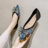 Scarpe casual piatti taglie forti per donne strass primavera ronsone bellissimo bowknot mocassini da ragazza