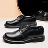 Chaussures décontractées 2024 S / A British Classic Business Caumal Cuir for Men's Black Hombre Daily Adolescers Dress Banquet Cérémonie