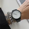 Montre-bracelets Design minimaliste japonais ne regarde pas de concept mode à la mode unique et créatif et femmes créatives et femmes