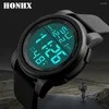 Montre-bracelets 1pcs Sports Men de luxe Relogio masculino LED Digital Diving Swimming Reloj Hombre Acrylique Mirror Sougible Wristwatch NY