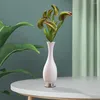 Dekorativa blommor Imitation Plant Eco-vänlig konstgjord plast skapar vitalitet användbar