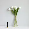 Decoratieve bloemen kunstmatige pu tulpen boeket echte aanraakstam bruiloft nep bloem arrangement thuiskantoor decor