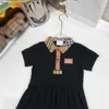 Recém-nascidos com tedas de verão de verão Tamanho do vestido 59-90 cm Terno de rastreamento de bebê com mangas curtas Lappel Bodysuit menina curta saia curta 24april