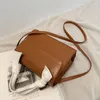 SOLUTE PERCHIE COREAN ULZANG OFFICIO DELLA PERSONEGGIO SUGGERIMENTO SAGGIO VINTAGE MESSENGER PU CHIC CHIGLIE IN GRANDE SOLIDE SOLIDE DONNE