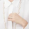 2024 Classic Four Leaf Clover Halsband hängar hög version Fanjia gräs halsband kvinnlig dubbelsidig lycklig hänge röd chalcedony 18k rosguld kappa kedja v