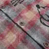 メンズカジュアルシャツヴィンテージの格子縞の漫画プリントメンズルース半袖の夏のボタンアップブラウスハラジュクストリートウェア
