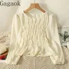 Women's Blouses Gagaok Design Pleated Round Neck Bubble Sleeve Shirt For Autumn 2024 French Style Waist Wrapping Slim Top