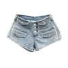 Shorts femininos Sexy Botão Baixa Super Shorts Summer Feminino Novo elástico elástico Slim A-Word Jeans Denim Shorts Sky Blue Y240425