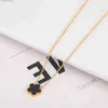 Pendant Necklaces Cute Womens Basic New Design Stainless Steel Plant Five Leaf Flower Necklace Temperature Party Gift Three Grass Q240426