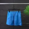 Hommes et femmes shorts exclusifs de créateurs de mode de mode de mode de fitness pantalon de sport court et généreux exercice de gymnase d'été masculin Ventilationa2213