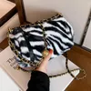 Schoudertassen pluche dames crossbody zebra luipaard print drum tas cool meisje ketting messenger all-match shippin