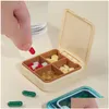 Boîtes de rangement Colons 2024 Mini Pill Box Organisateur d'une semaine Récipient de distribution pour comprimés Voyage avec des anneaux scellés Drop Drop Otrgf