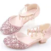 Mode barn läder sko sommarsekvens prinsessa sko kristall hög klack sandaler barn skor tjej klänningar Mary Jane Girl Shoes 240415