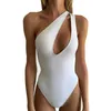 Bikini de baño para mujeres Bikini 2024 Mujeres One Piece Monokini traje de baño sexy de un solo hombro fuera de trajes de baño de la playa de la costa hawaiana D240424