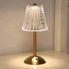 Bordslampor 3 färger LED Crystal Lamp Dimble Nightsta och laddningsbar romantisk trådlös kreativ akryl för sovrummet vardagsrum