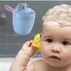 Baby Bath Waterfall Rinser Kids Shampoo Rinse Cup Bath Shower Washing Head Barn Baddar Baby Shower Spoons Barn Tvättleksak 240412