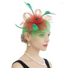 Headpieces Fancy Feather Derby Fascinator Bride Hat Girl Headwear For Show Party Event Hårtillbehör och pannband Ocktail Pillbox Cap