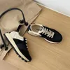 Casual Shoes 2024 Frühlings- und Herbst-Farbblocking-Schnüre-up, um den Komfort vielseitige Sneakers für Frauen zu erhöhen