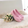 2024 Mode Girls Schuhe PU Leder mit großen Bowtie Candy Color Kinder Sandalen Slipon Kinder Casual EU 2136 Weich 240426