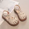 Mädchen Sandalen Sommerlicht Luxus Mode weicher Boden Nicht-Rutsch-Prinzessin Schuhe All-Match Childrens Schuhe Boutique 240416