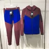 Tech Fleece Woman Pant Tracksuit Men Pants Pants Jogger Designer Designer per tracce da uomo Giacca con cappuccio Sport Sports Wind Breaker Multicolor 40 58 34 83