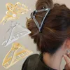 クランプシンプルアロイヘアクローヘアピンメタルトライアングル/波状サメのクラブクリップバレットの後ろの髪のパンパールヘッドバンドヘアアクセサリーY240425