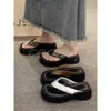 Designer Classics Casual Sandals Women Leather Slides Outdoor Slippers Summer Women Beach Platform Slippers Flip Flops Minimalist